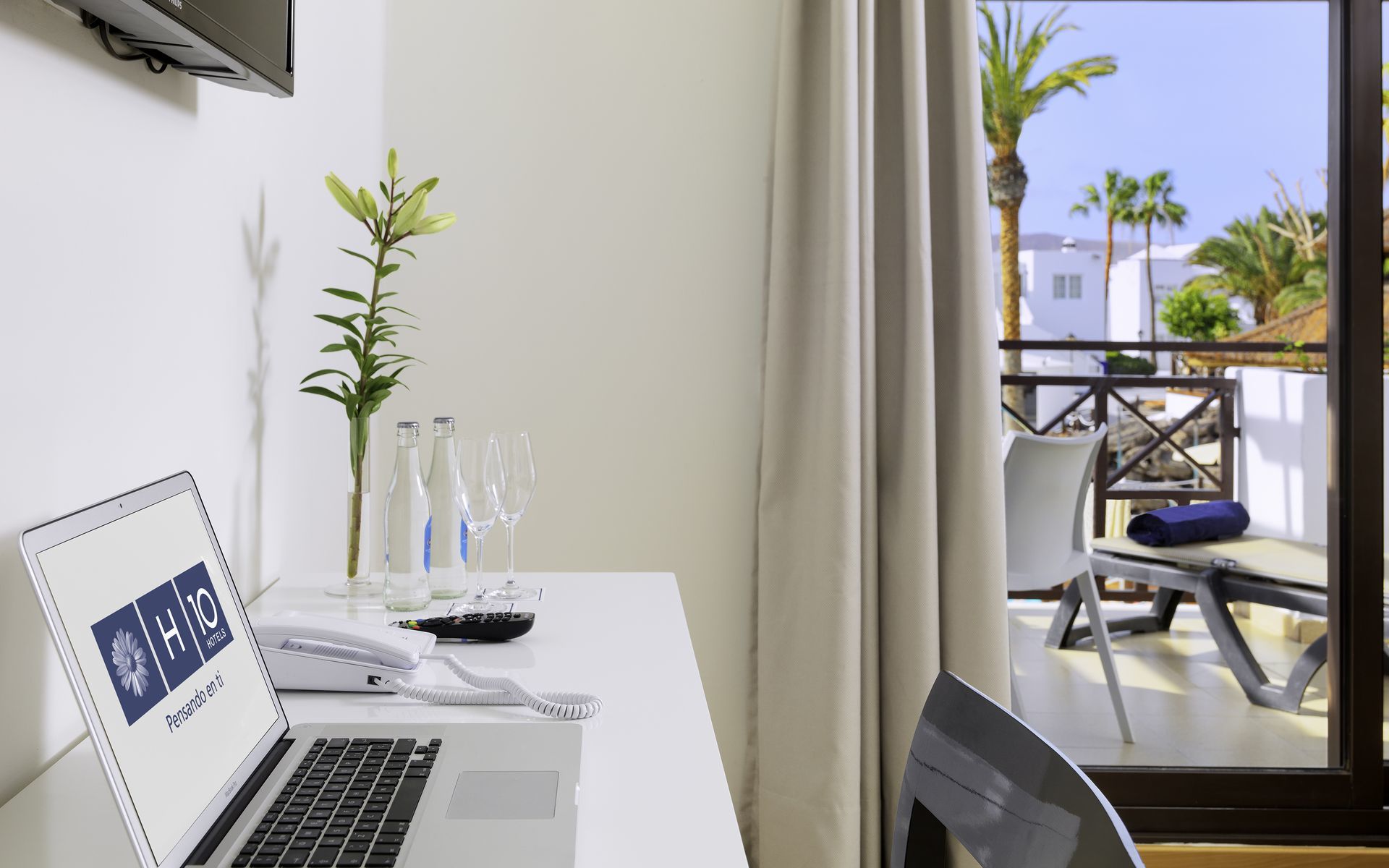 Boutique Hotel H10 White Suites - Adults Only Playa Blanca Oda fotoğraf